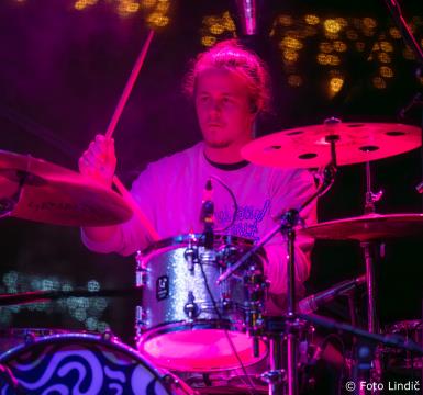 Včeraj je prvi koncert Pravljičnega Kamnik privabil število obiskovalcev (4)